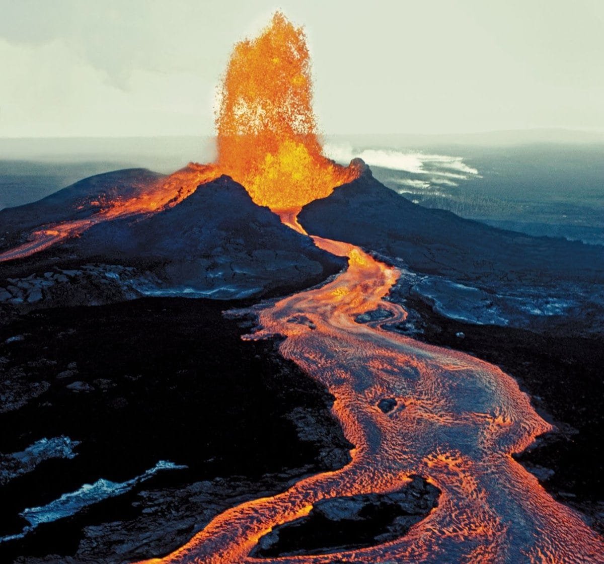 the majesty of hawaiis mauna loa a shield volcano uncovered