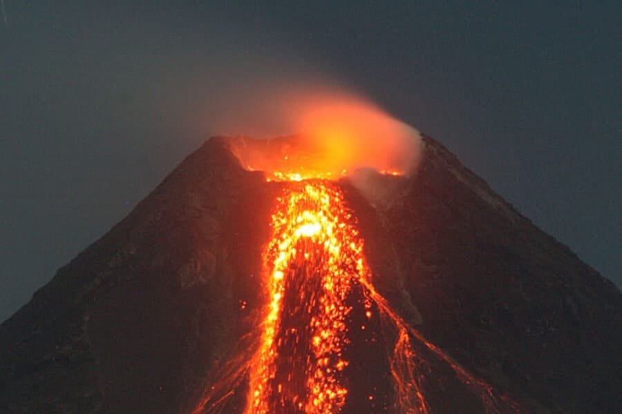 mythological interpretations of volcanic eruptions unveiling cultural perspectives 2