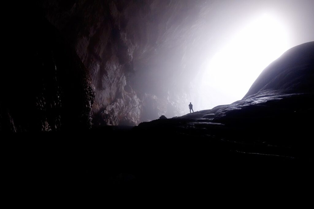 Seven Essential Tips for Beginner Lava Tube Adventurers