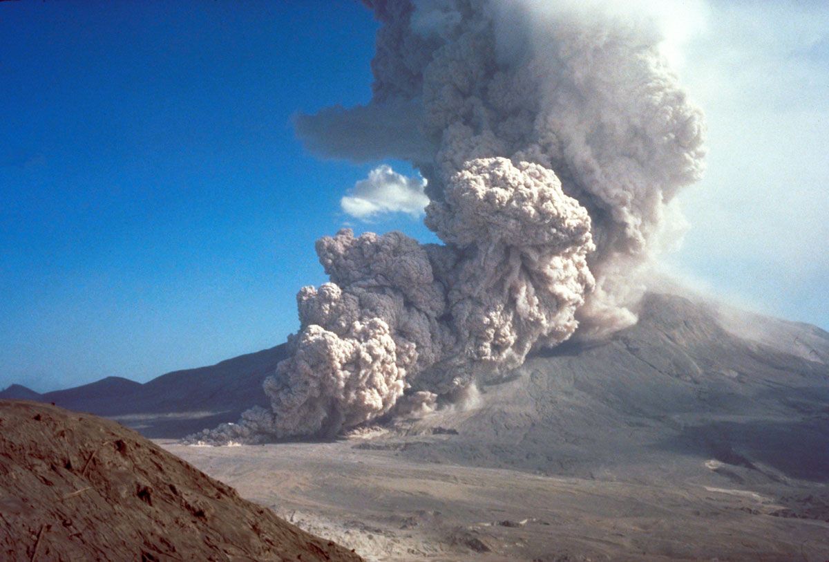 the intense heat of pyroclastic flows in volcanoes 2