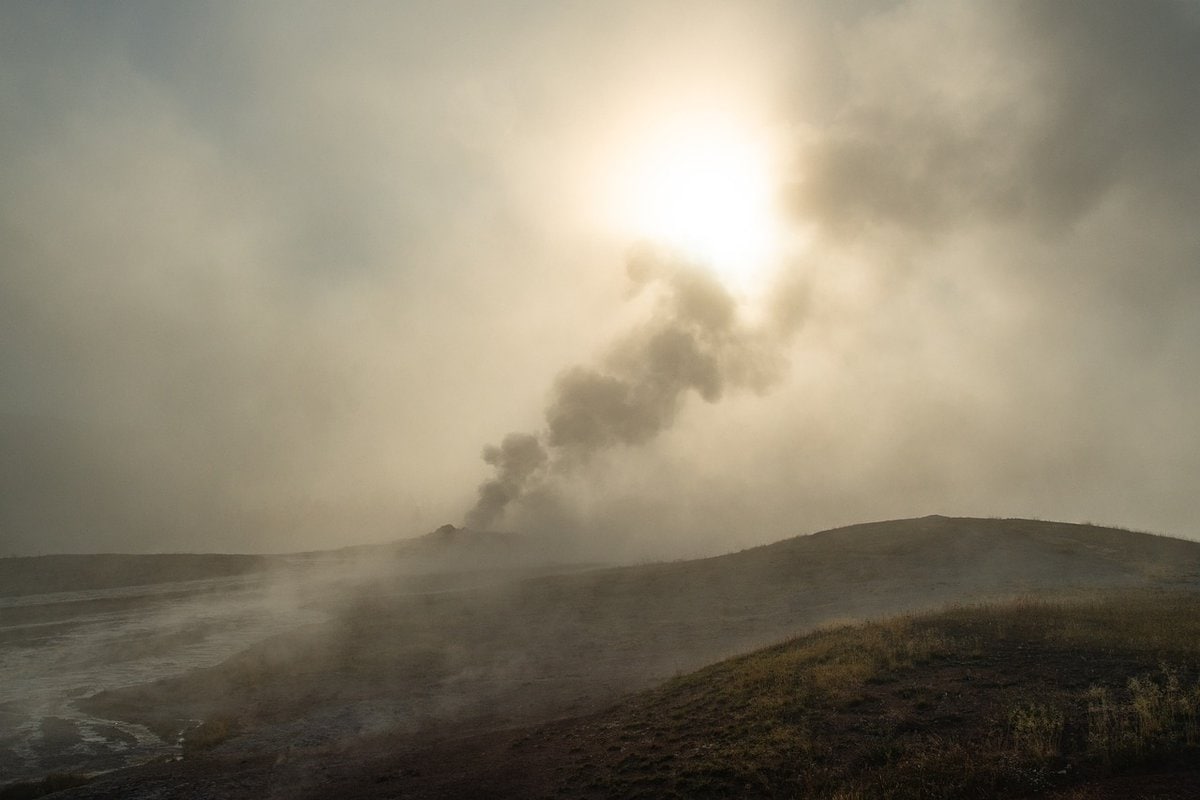 the role of volcanoes in geothermal energy 2