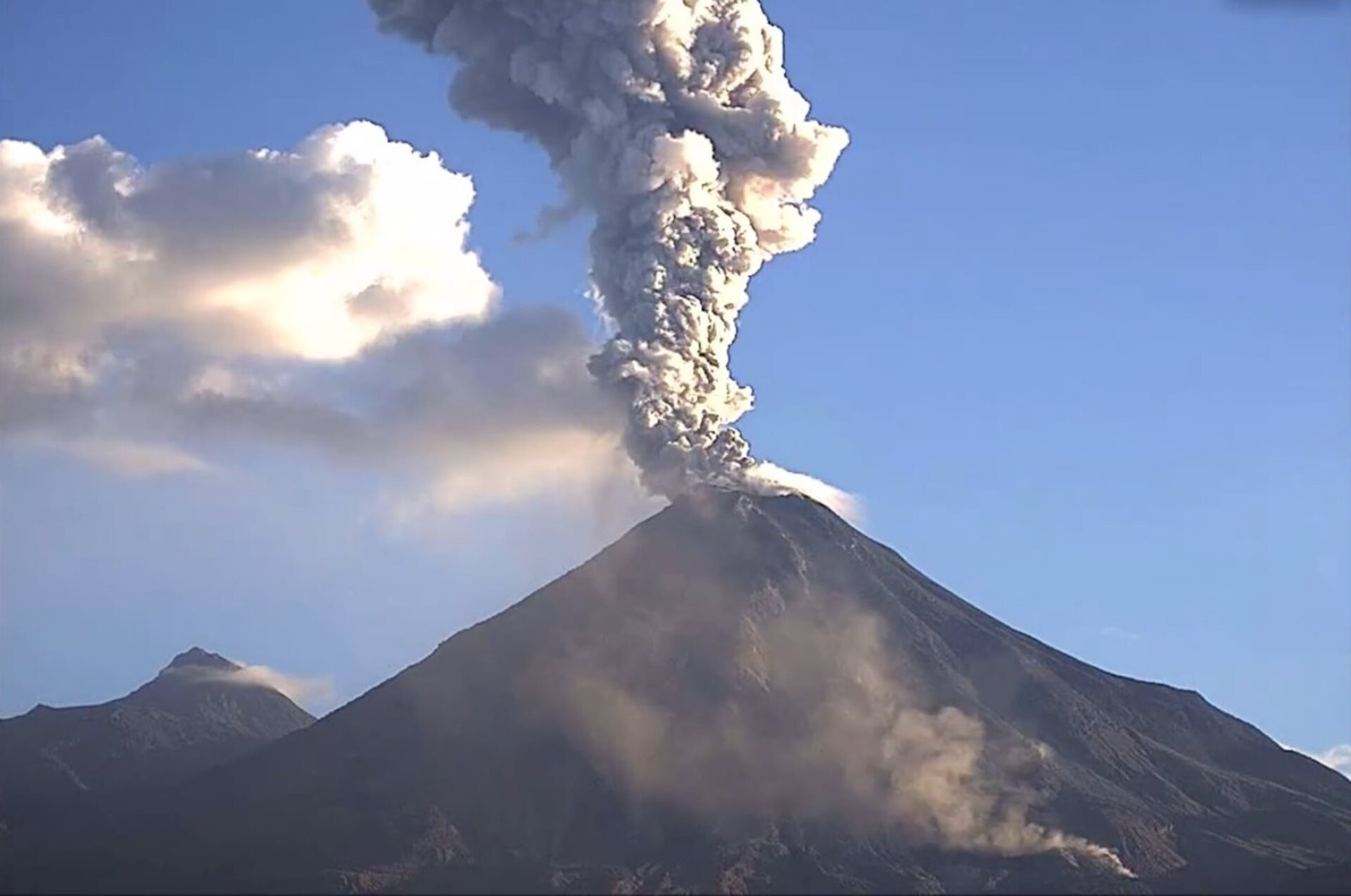 active volcanoes