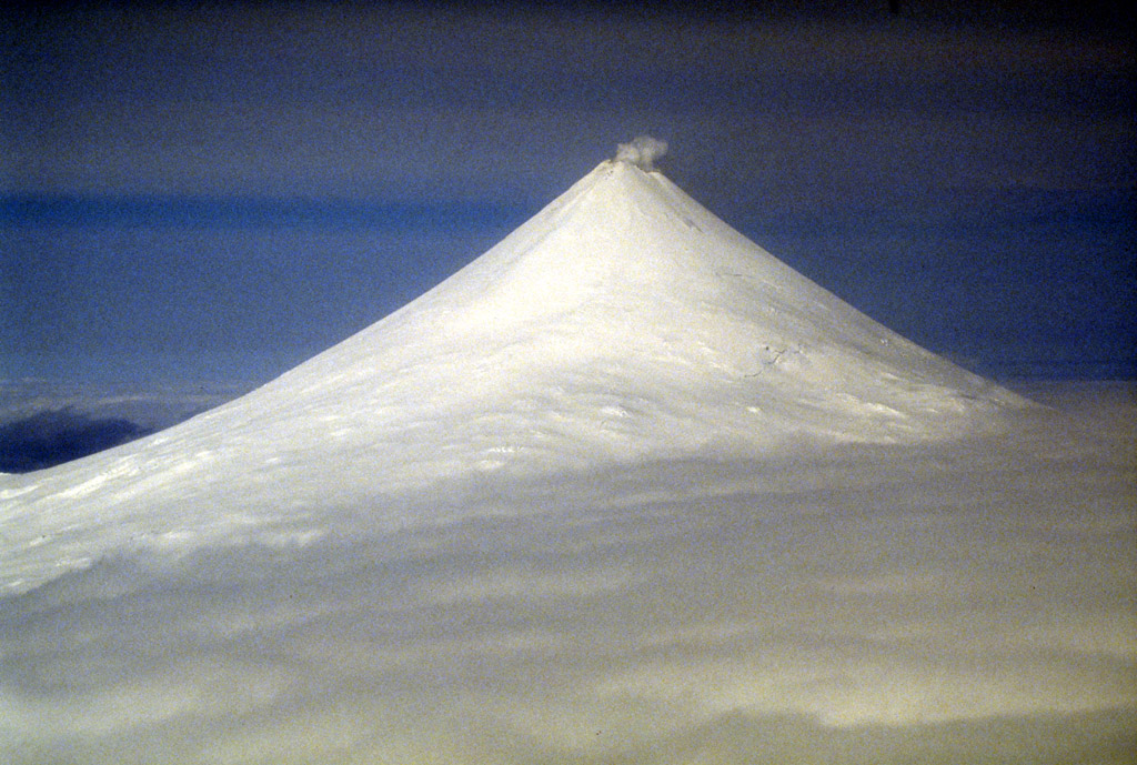 shishaldin volcano